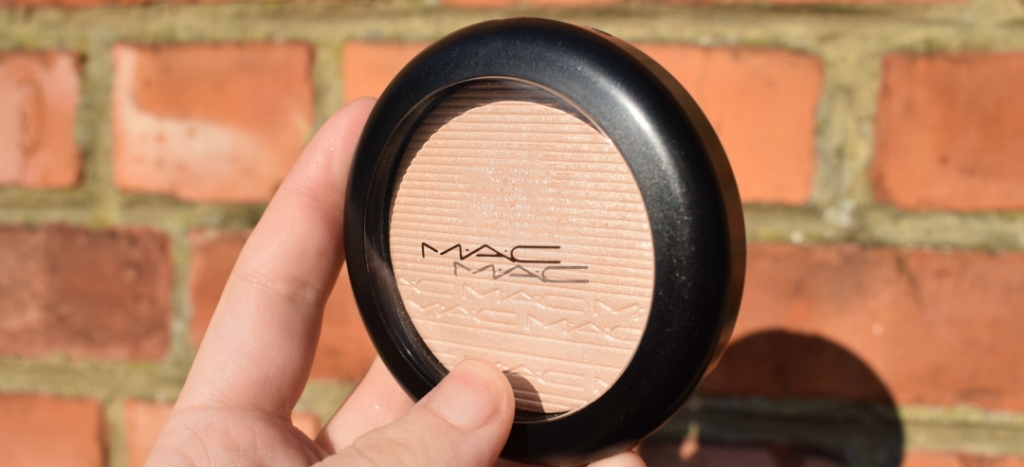 MAC Cosmetics Extra Dimension Skinfinish in Double Gleam